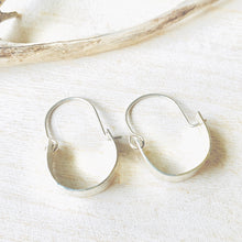 Hoop Earrings Small (Sterling Silver) - Debby Sato Designs